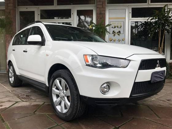 MITSUBISHI OUTLANDER 2.0 16V GASOLINA 4P AUTOMÁTICO MITSUBISHI OUTLANDER 2.0 16V GASOLINA 4P AUTOMÁTICO